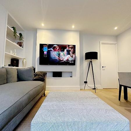Londwell, Luxe And Leaves, Chelsea Flat With Private Garden Apartment Londra Exterior foto