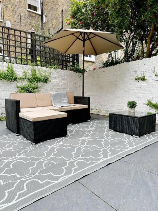 Londwell, Luxe And Leaves, Chelsea Flat With Private Garden Apartment Londra Exterior foto