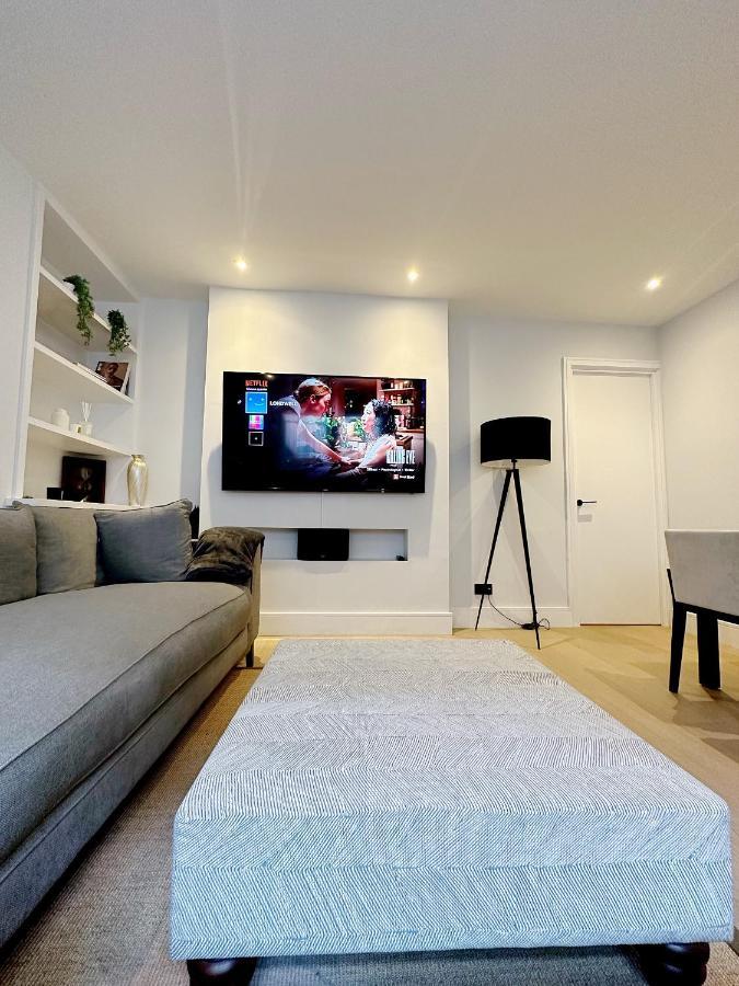 Londwell, Luxe And Leaves, Chelsea Flat With Private Garden Apartment Londra Exterior foto